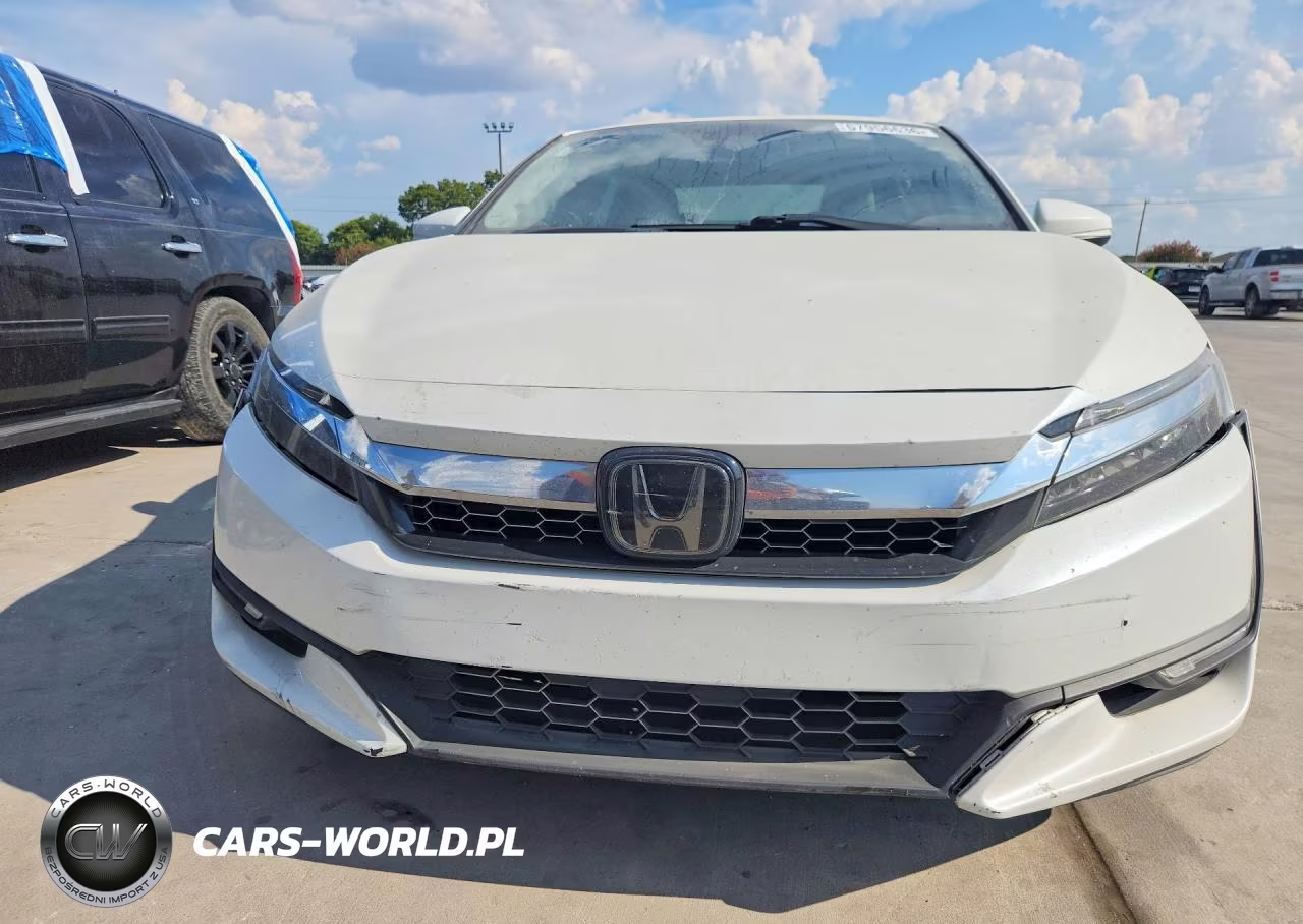 2018 Honda Clarity Touring VIN:JHMZC5F33JC017600 - 5