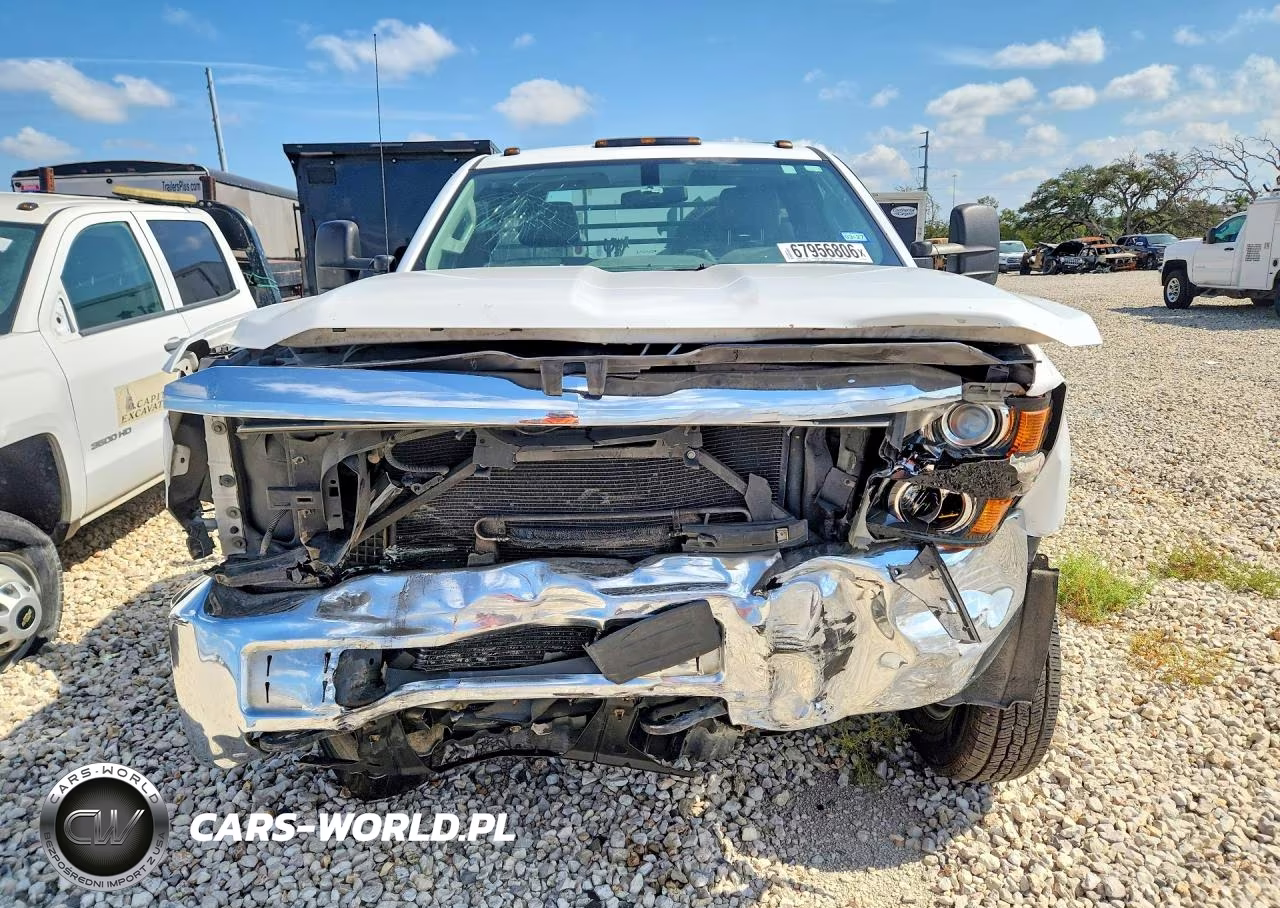 2015 Chevrolet Silverado K3500 VIN:1GB3KYC88FF181897 - 5