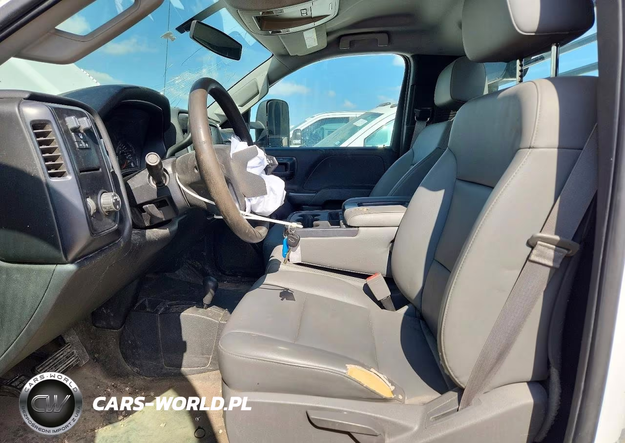 2015 Chevrolet Silverado K3500 VIN:1GB3KYC88FF181897 - 7