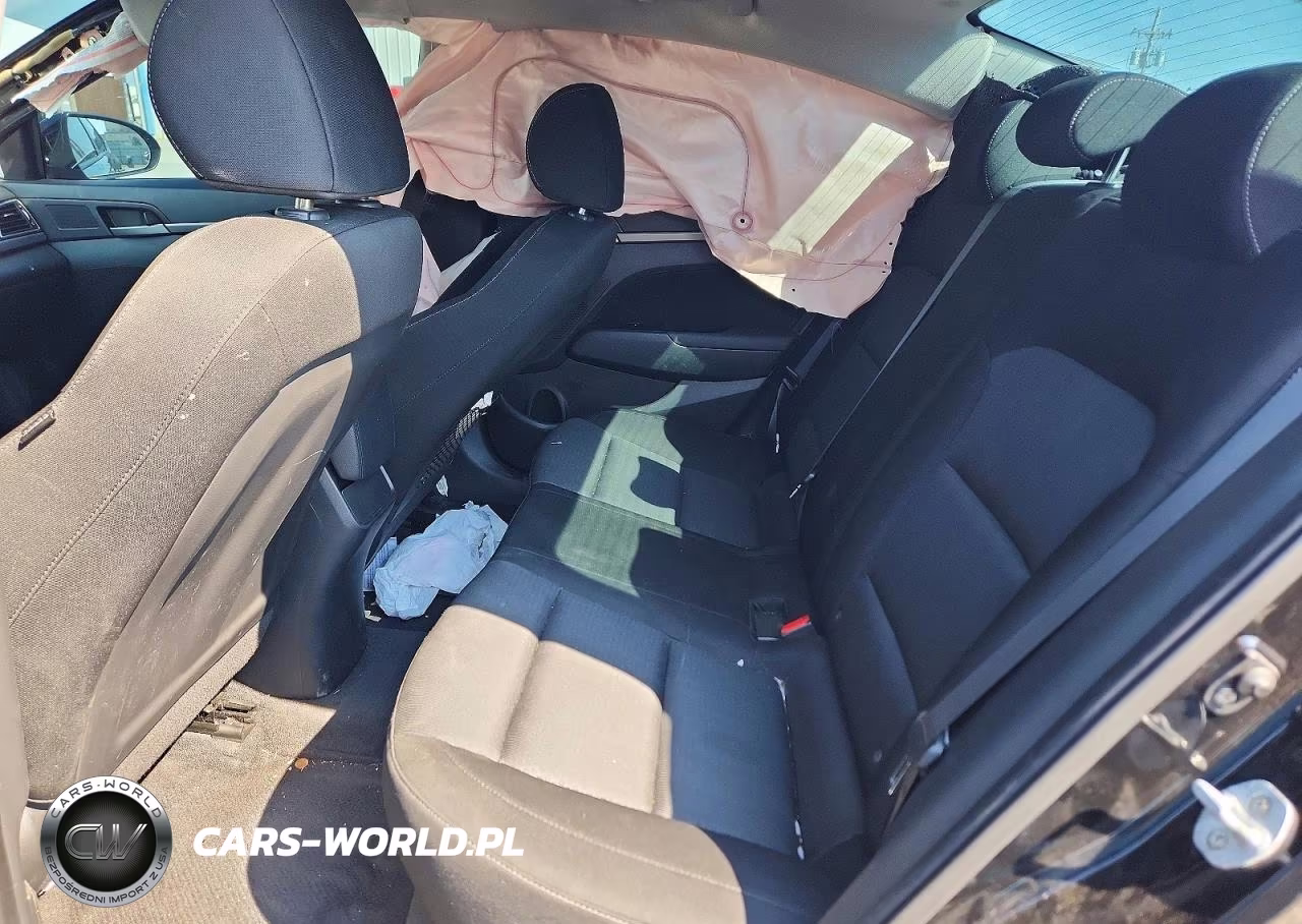2017 Hyundai Elantra Value Edition VIN:KMHD84LF4HU237270 - 10