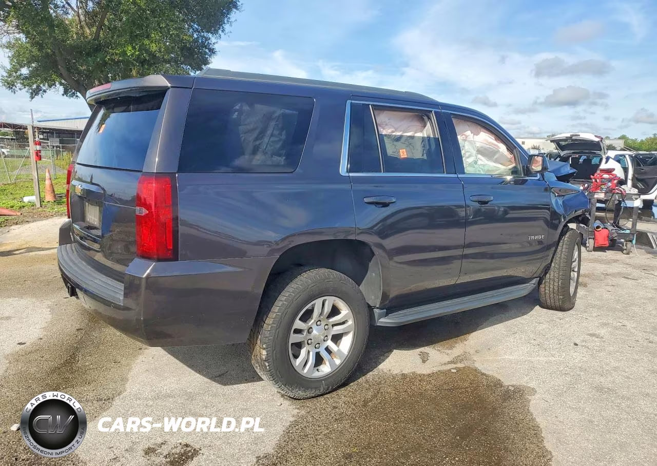 2017 Chevrolet Tahoe K1500 Ls VIN:1GNSKAKC2HR308303 - 3