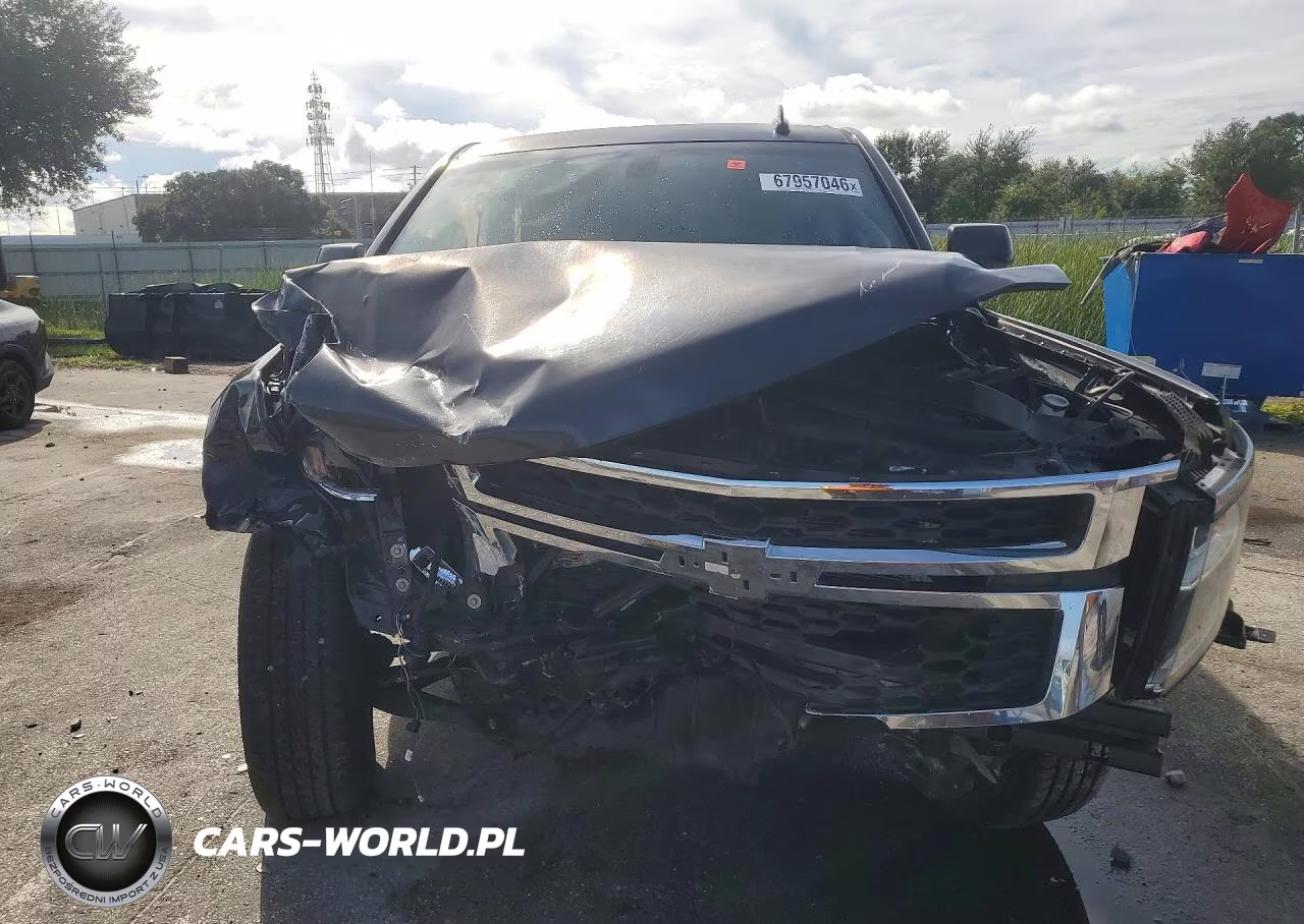 2017 Chevrolet Tahoe K1500 Ls VIN:1GNSKAKC2HR308303 - 5