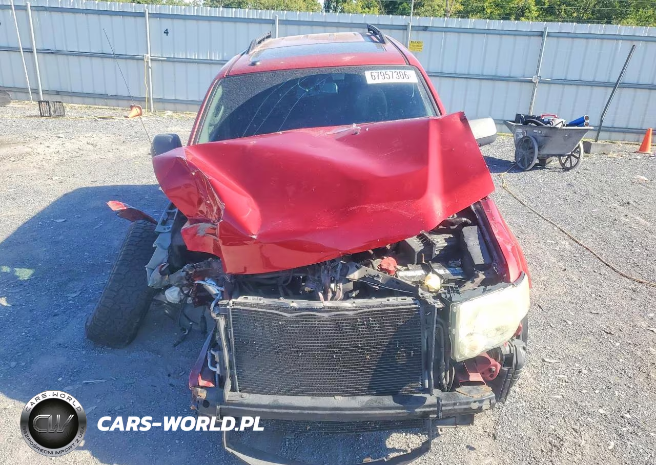 2009 Ford Escape Xlt VIN:1FMCU03799KA30363 - 5