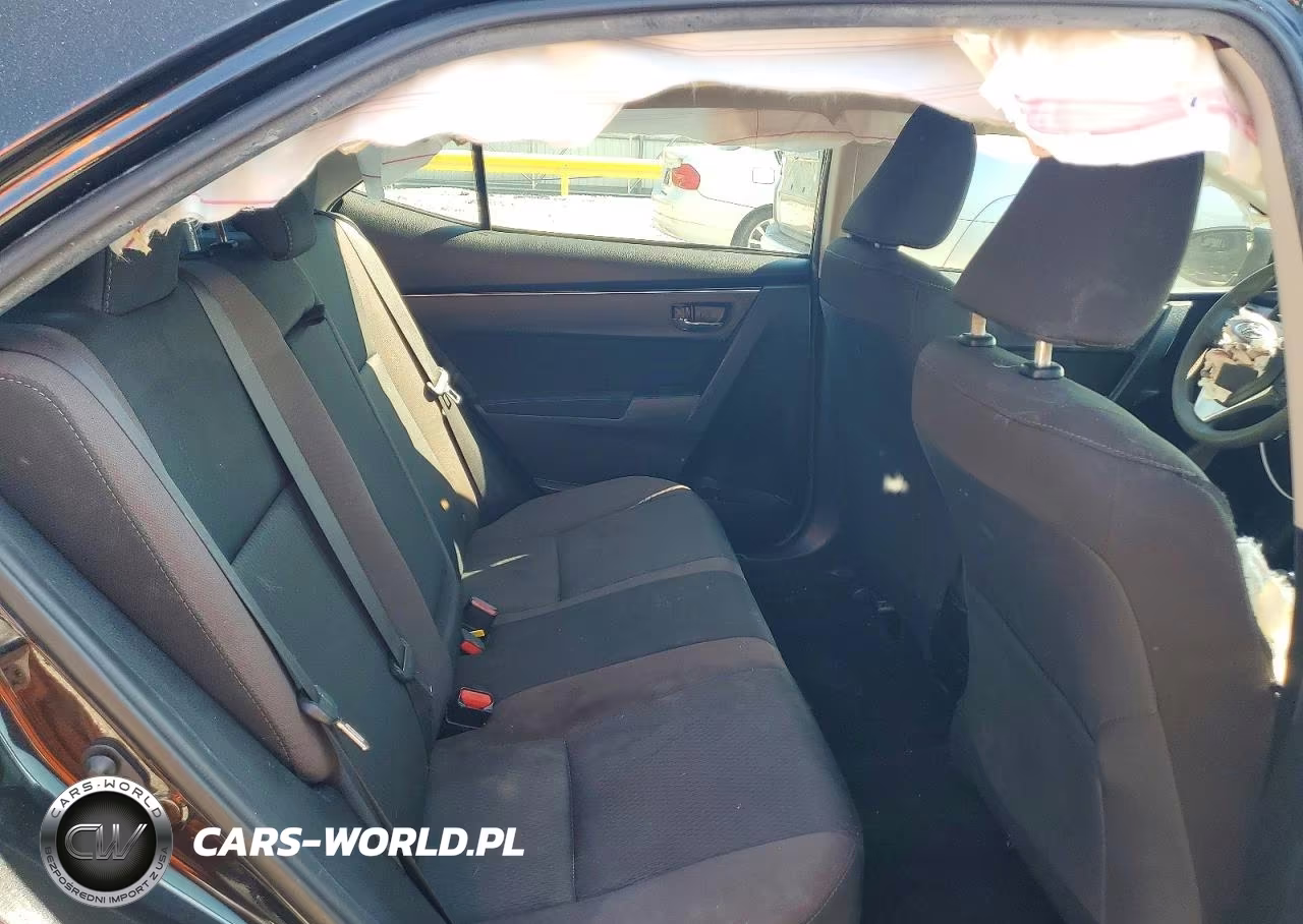 2017 Toyota Corolla Le VIN:5YFBURHE2HP603356 - 10