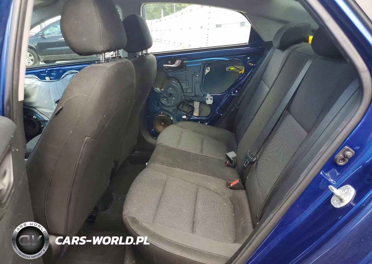 2018 Hyundai Accent Se VIN:3KPC24A30JE005621 - 10
