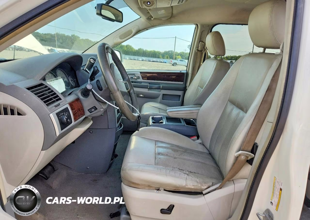 2009 Chrysler Town & Country Touring VIN:2A8HR54119R640495 - 7