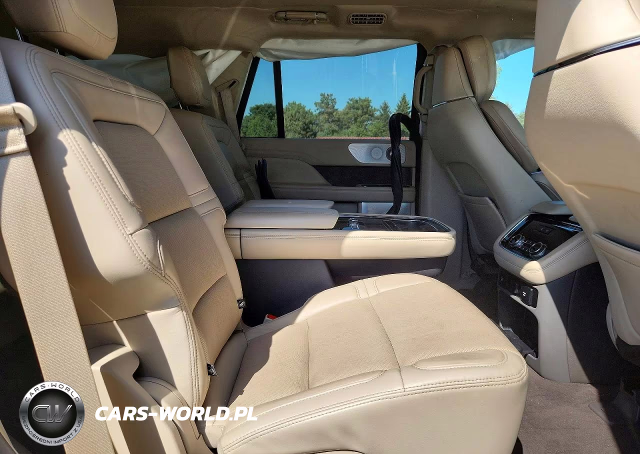 2020 Lincoln Navigator Reserve VIN:5LMJJ2LT3LEL02093 - 11