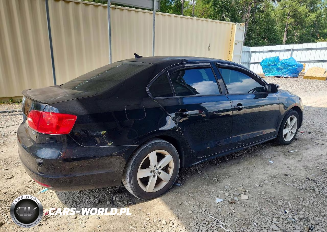 2011 Volkswagen Jetta Tdi VIN:3VW3L7AJ7BM082651 - 3