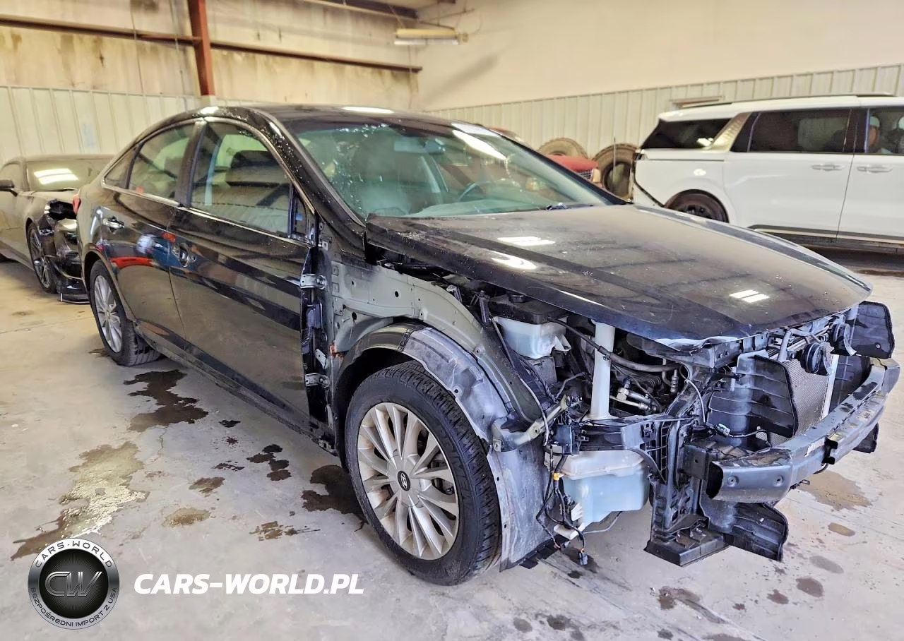 2015 Hyundai Sonata Limited VIN:5NPE34AF0FH158261 - 4