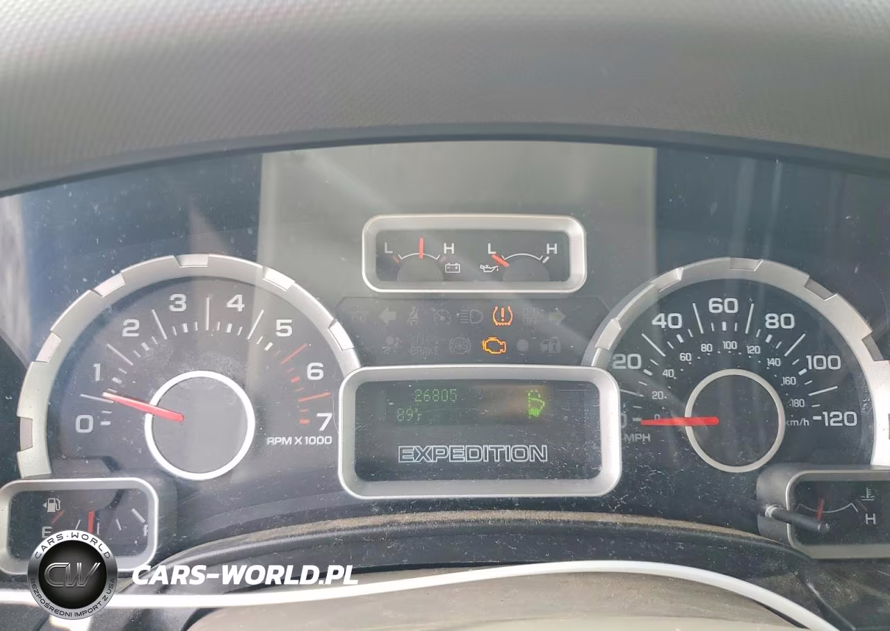 2008 Ford Expedition Xlt VIN:1FMFU155X8LA47423 - 9