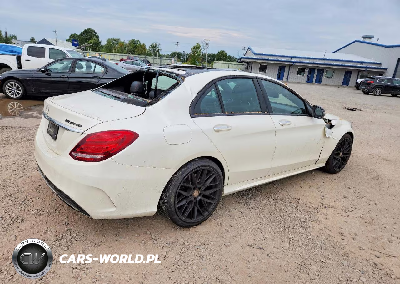 2016 Mercedes-Benz C 450 4Matic Amg VIN:55SWF6EB3GU137613 - 3