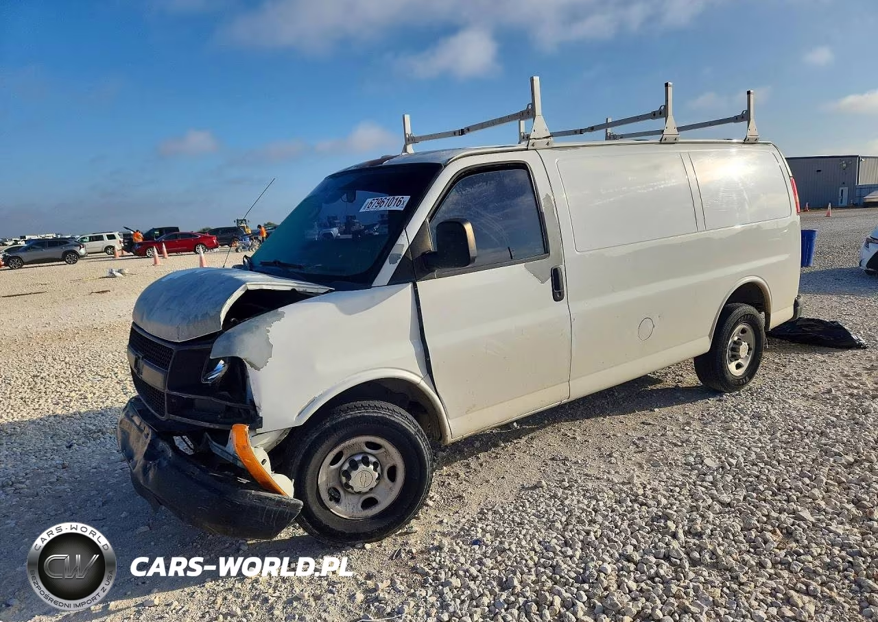 2012 Chevrolet Express G2500 VIN:1GCWGFCA7C1143989 - 1