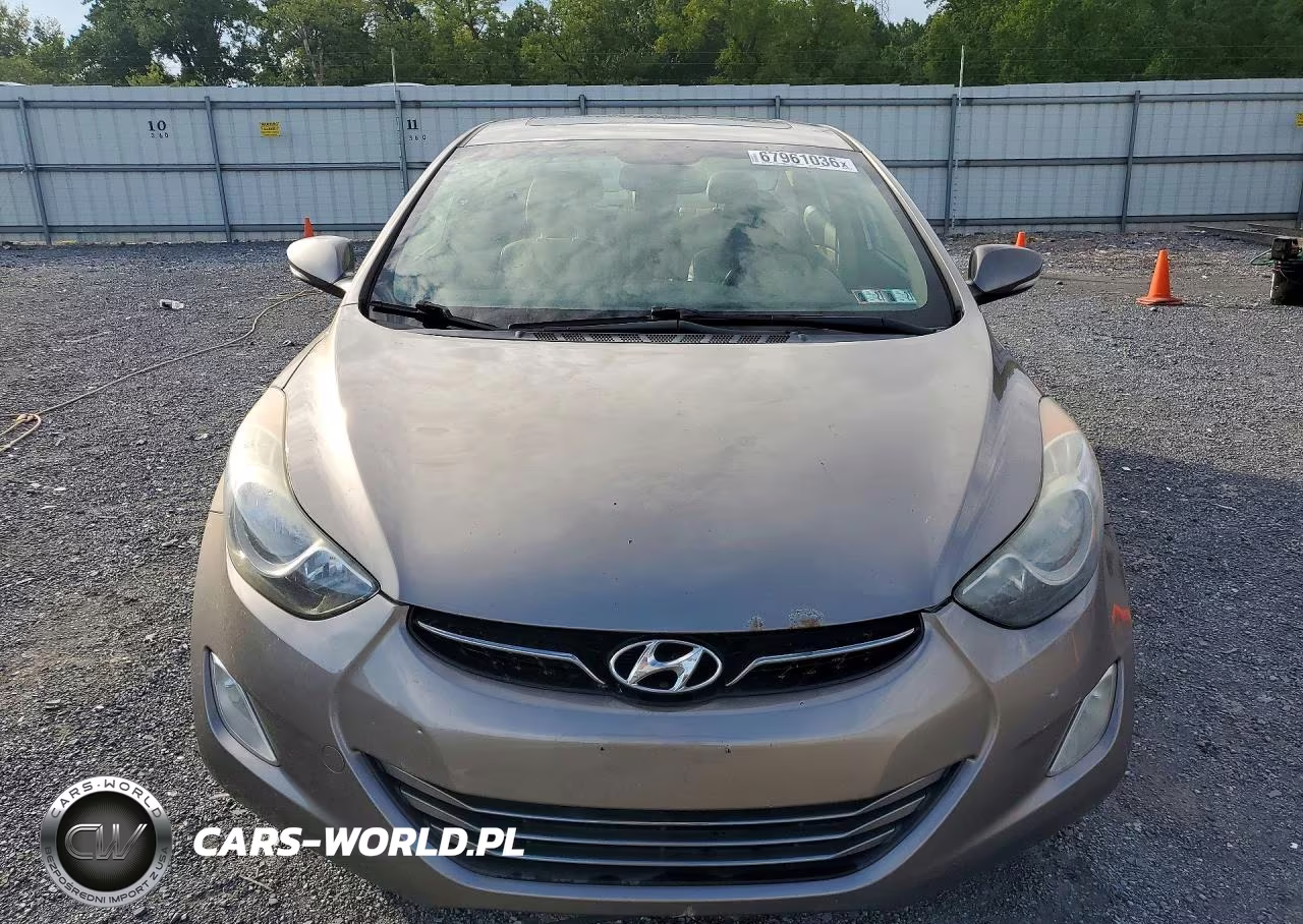 2012 Hyundai Elantra Limited VIN:5NPDH4AE7CH105024 - 5