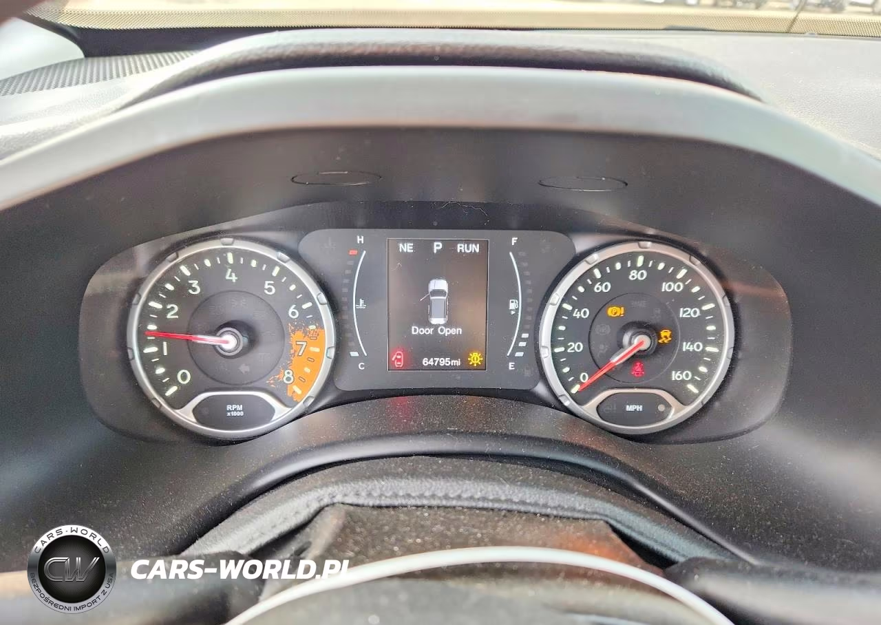 2017 Jeep Renegade Sport VIN:ZACCJBABXHPF44839 - 9