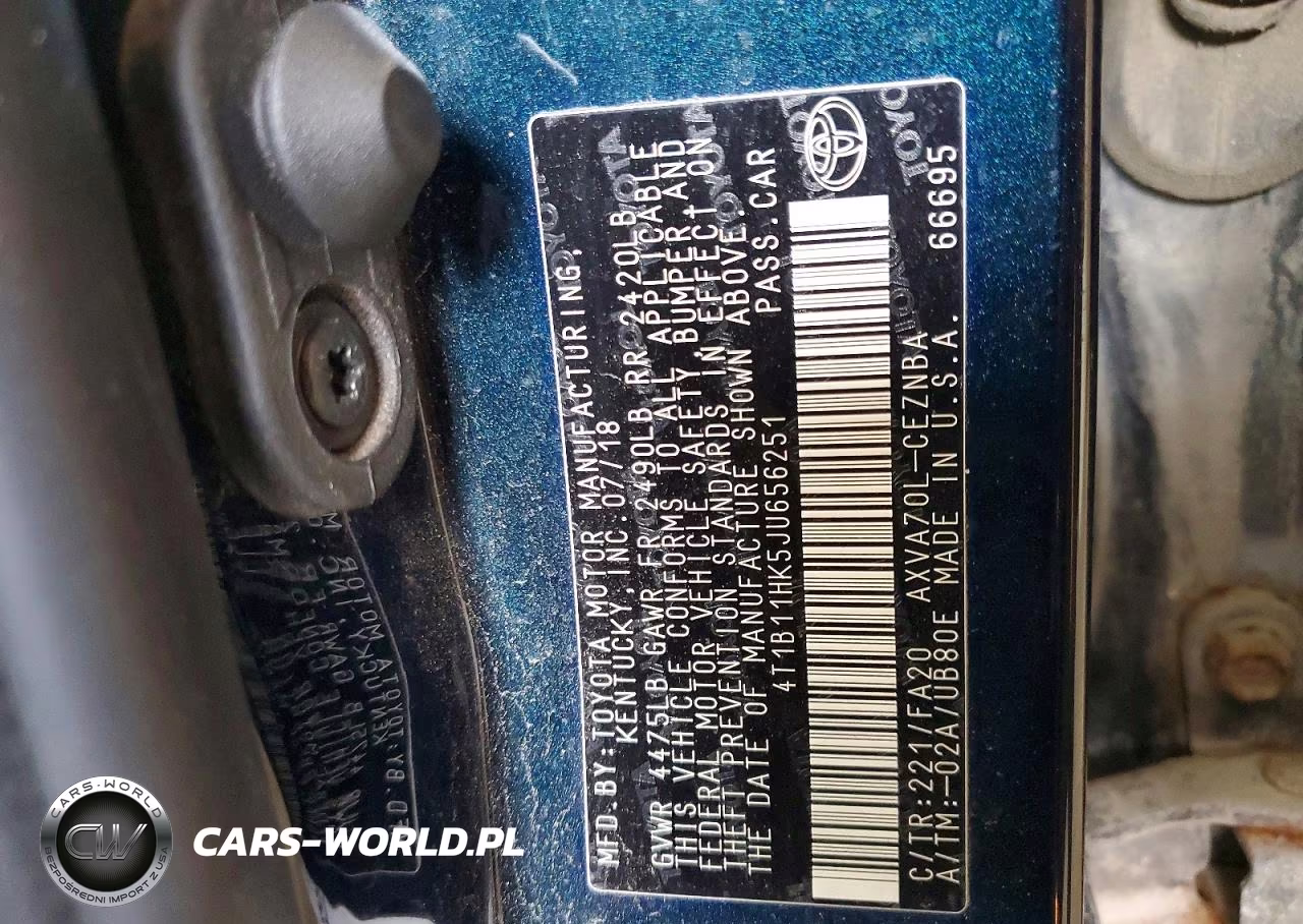2018 Toyota Camry Le VIN:4T1B11HK5JU656251 - 12