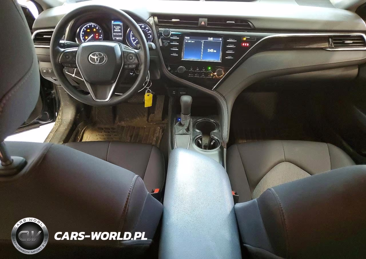 2018 Toyota Camry Le VIN:4T1B11HK5JU656251 - 8