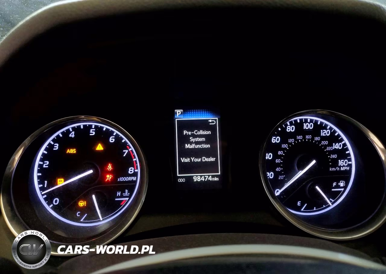 2018 Toyota Camry Le VIN:4T1B11HK5JU656251 - 9