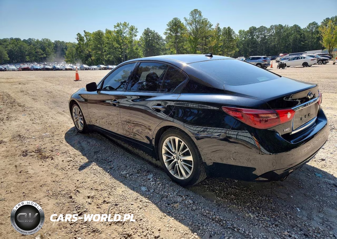 2018 Infiniti Q50 3.0T Luxe VIN:JN1EV7AR8JM432913 - 2