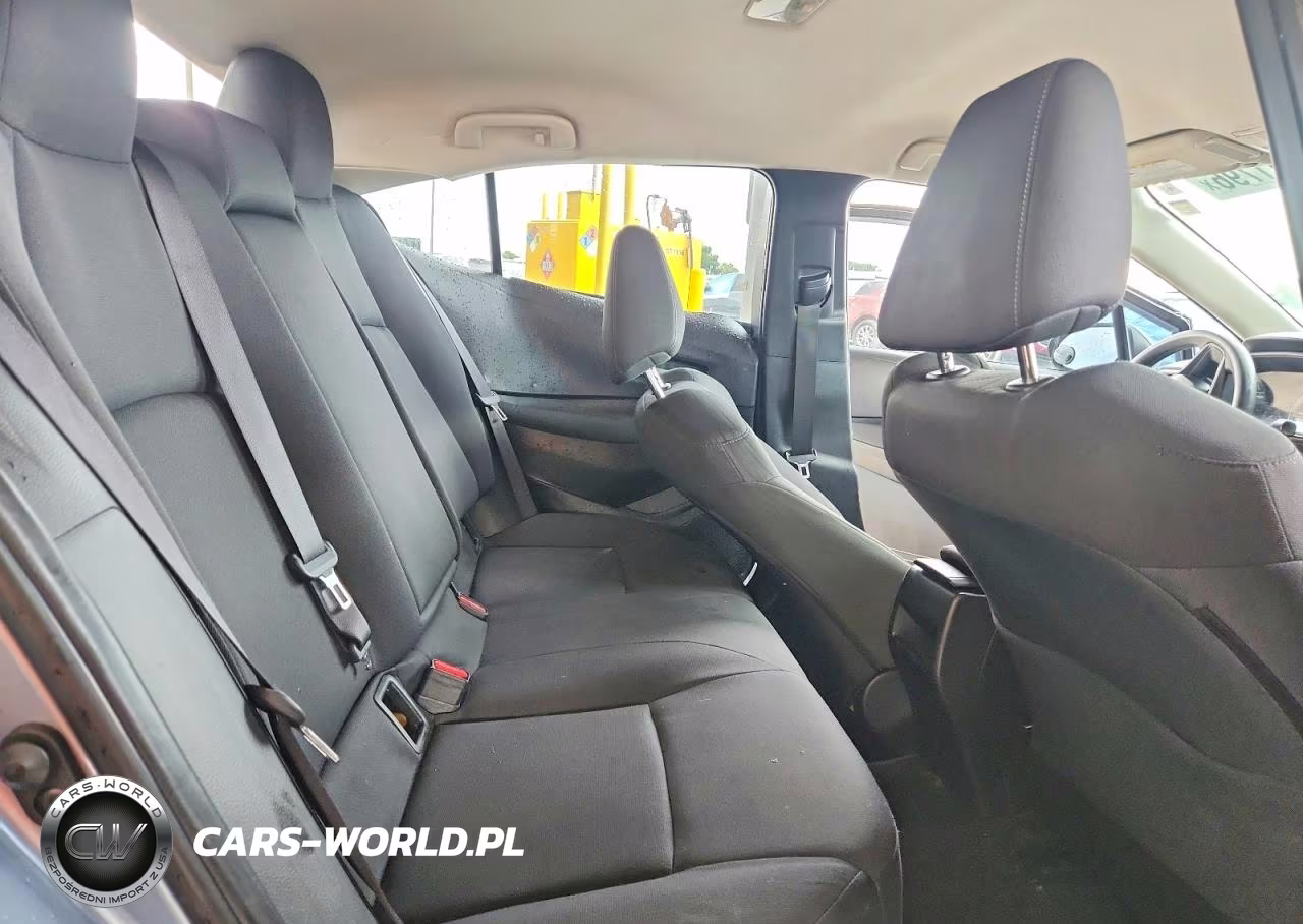 2021 Toyota Corolla Le VIN:JTDEPMAE7MJ170374 - 10