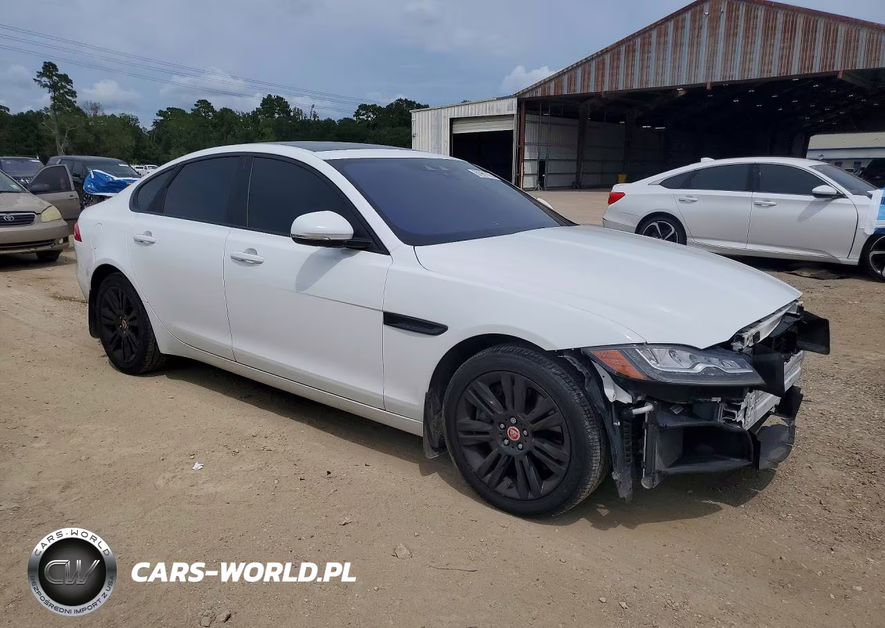 2019 Jaguar Xf Premium VIN:SAJBJ4GX0KCY76621 - 4