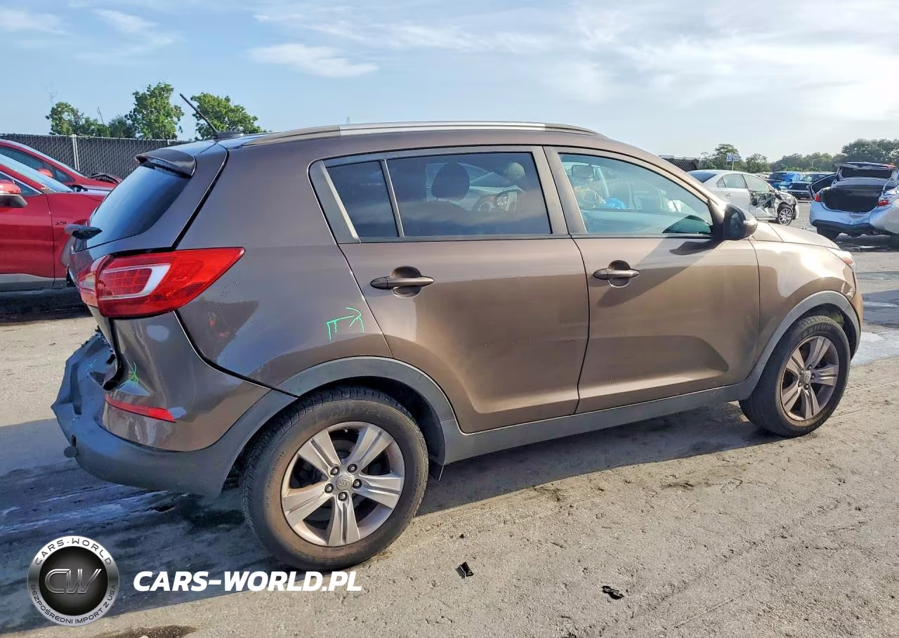 2011 Kia Sportage Lx VIN:KNDPB3A25B7031863 - 3