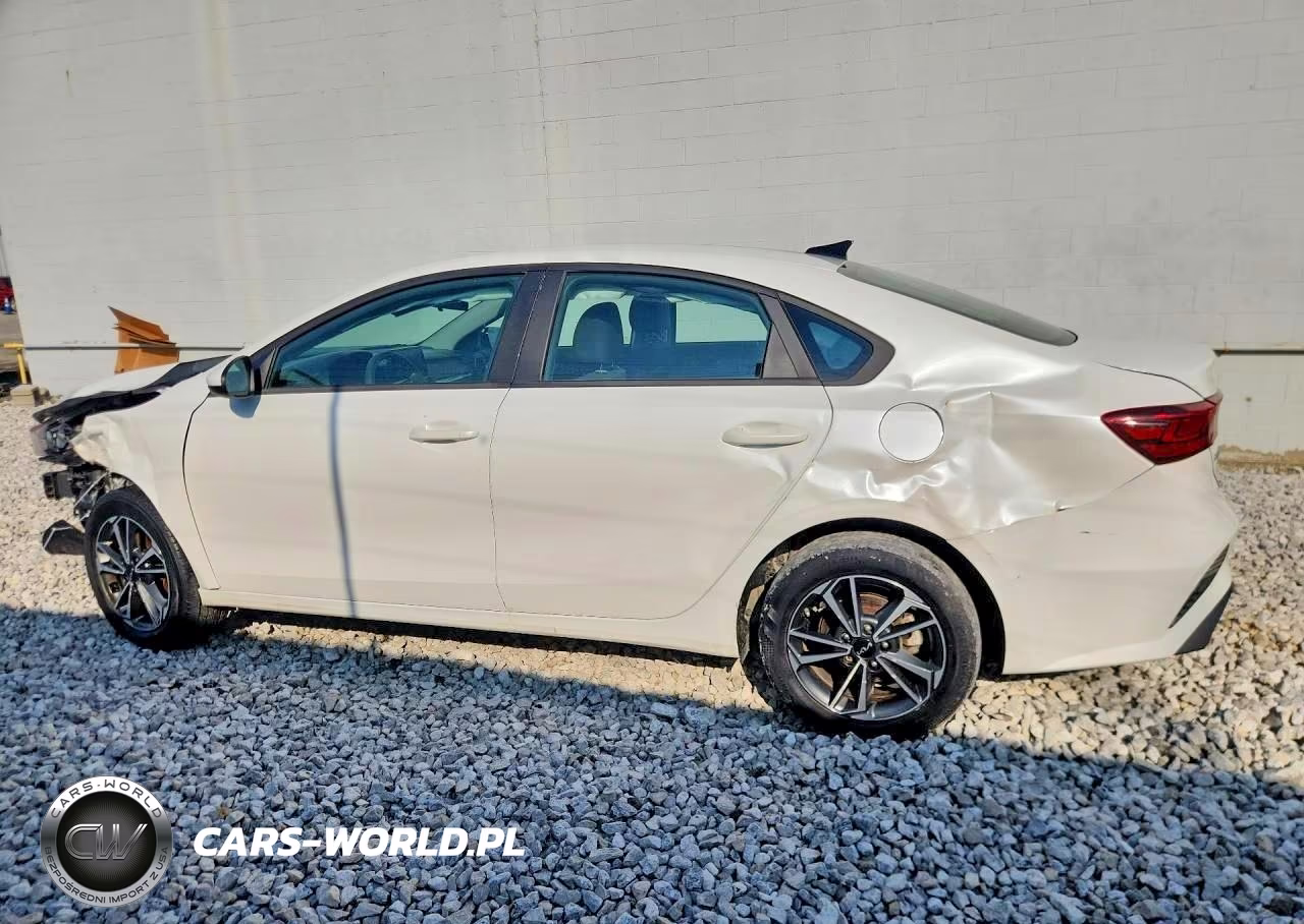 2023 Kia Forte Lxs VIN:3KPF24AD6PE572561 - 2