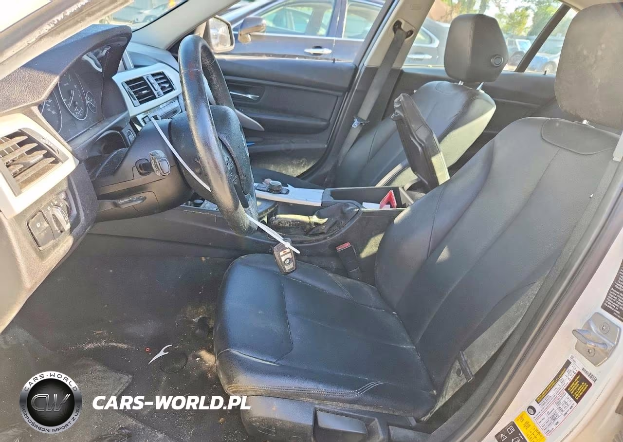 2016 BMW 320 Xi VIN:WBA8E5G56GNU21587 - 7