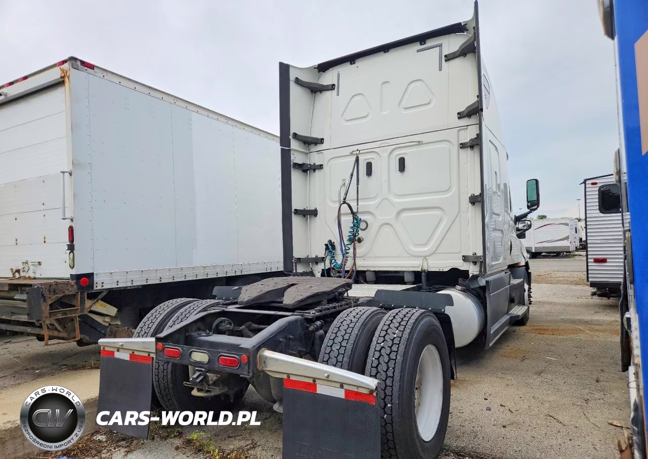 2020 Freightliner Cascadia 126 Semi Truck VIN:3AKBHHDV8LSLT7232 - 3