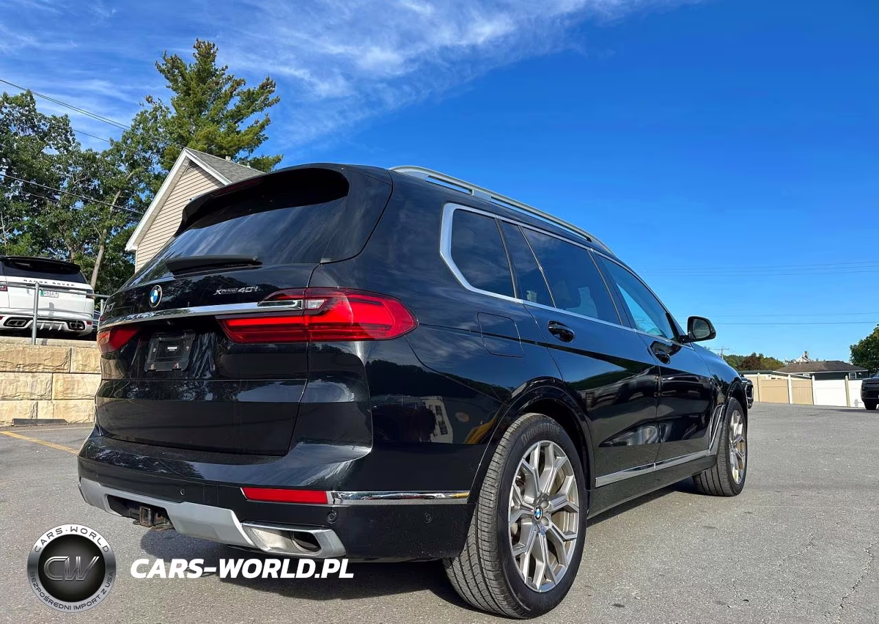 2019 BMW X7 xDrive40I VIN:5UXCW2C54KL085729 - 3