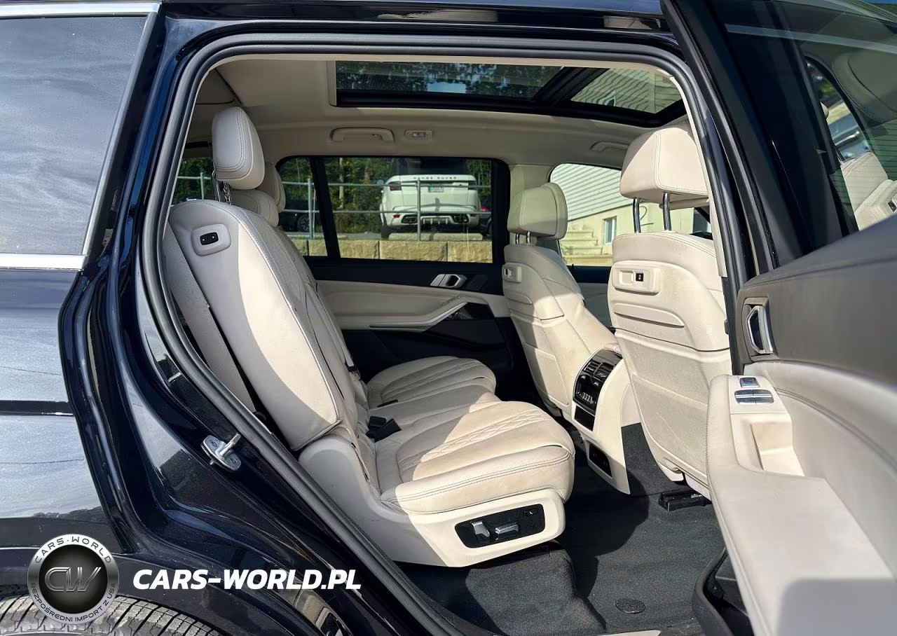2019 BMW X7 xDrive40I VIN:5UXCW2C54KL085729 - 9