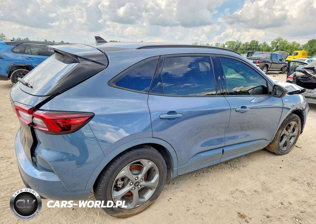 2024 Ford Escape St Line VIN:1FMCU0MN2RUA16774 - 3
