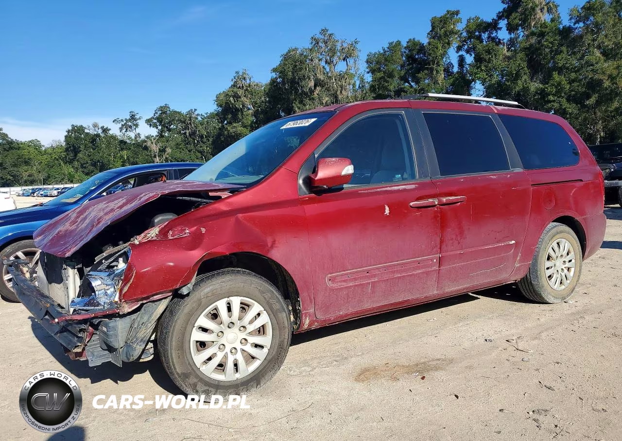 2011 Kia Sedona Lx
