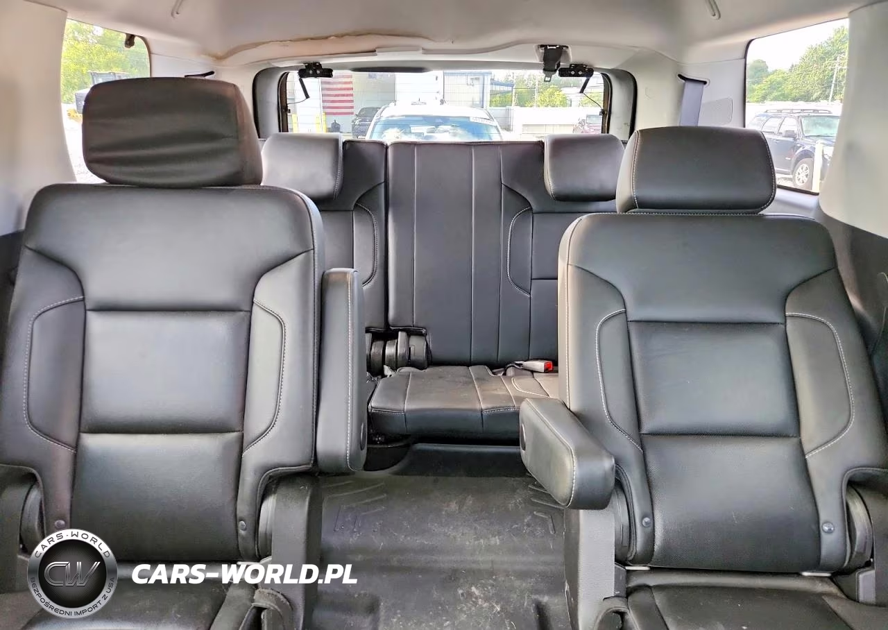 2019 Chevrolet Tahoe K1500 Premier VIN:1GNSKCKJ7KR138733 - 10