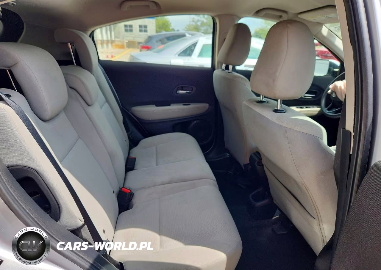 2020 Honda Hr-V Lx VIN:3CZRU6H38LG701506 - 11