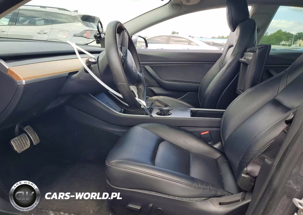 2020 Tesla Model 3 VIN:5YJ3E1EB0LF717504 - 7