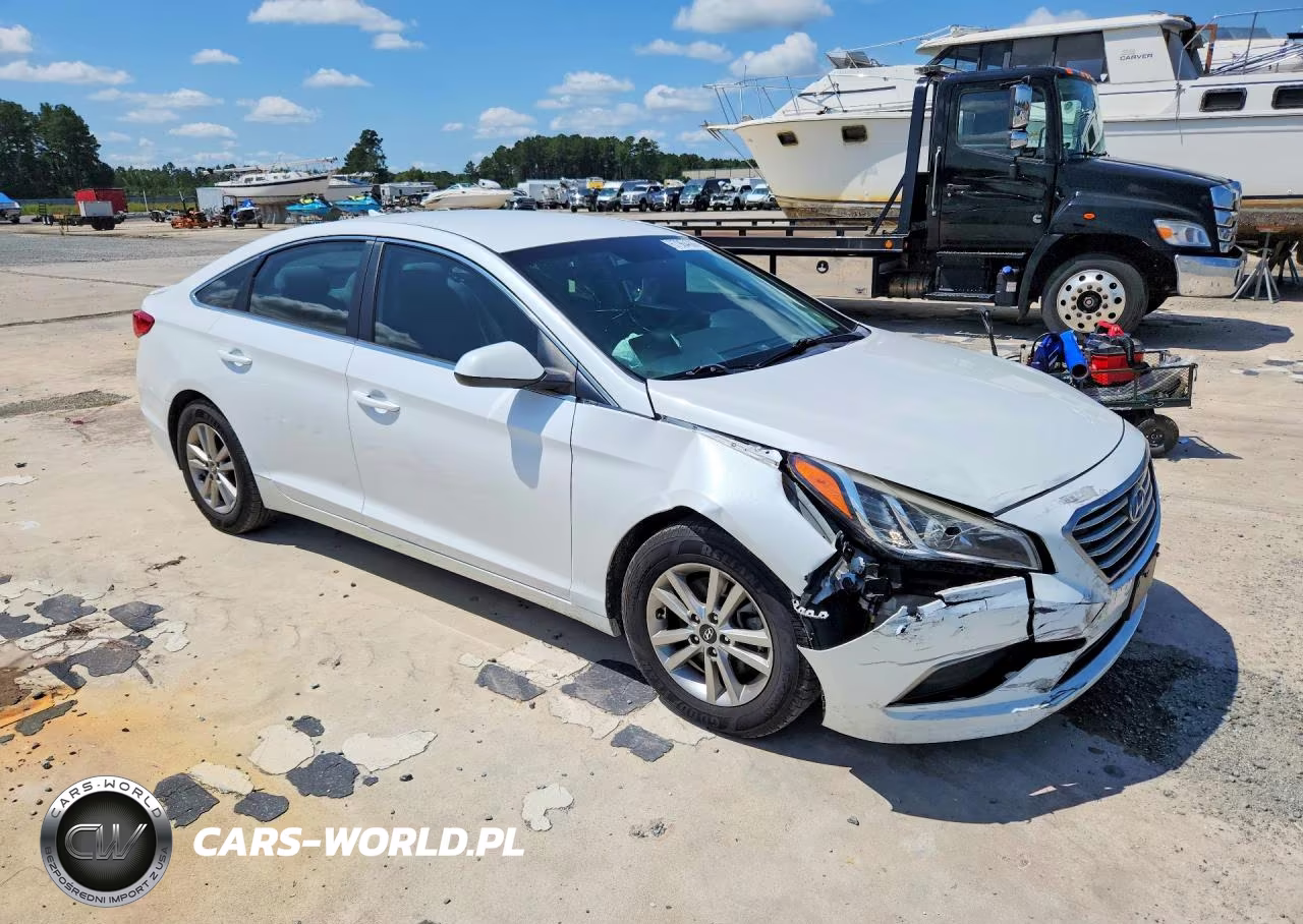 2017 Hyundai Sonata Se VIN:5NPE24AF9HH585119 - 4