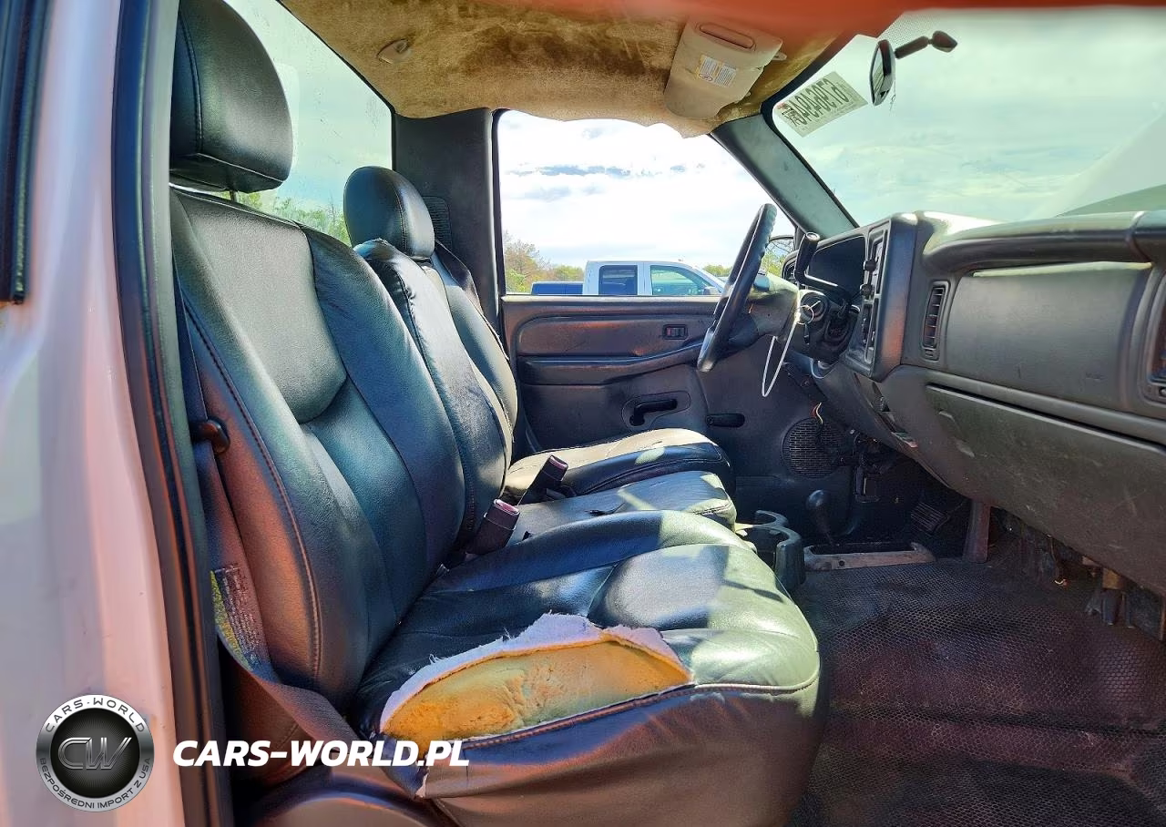 2005 Chevrolet Silverado K2500 Heavy Duty VIN:1GCHK24UX5E303805 - 10