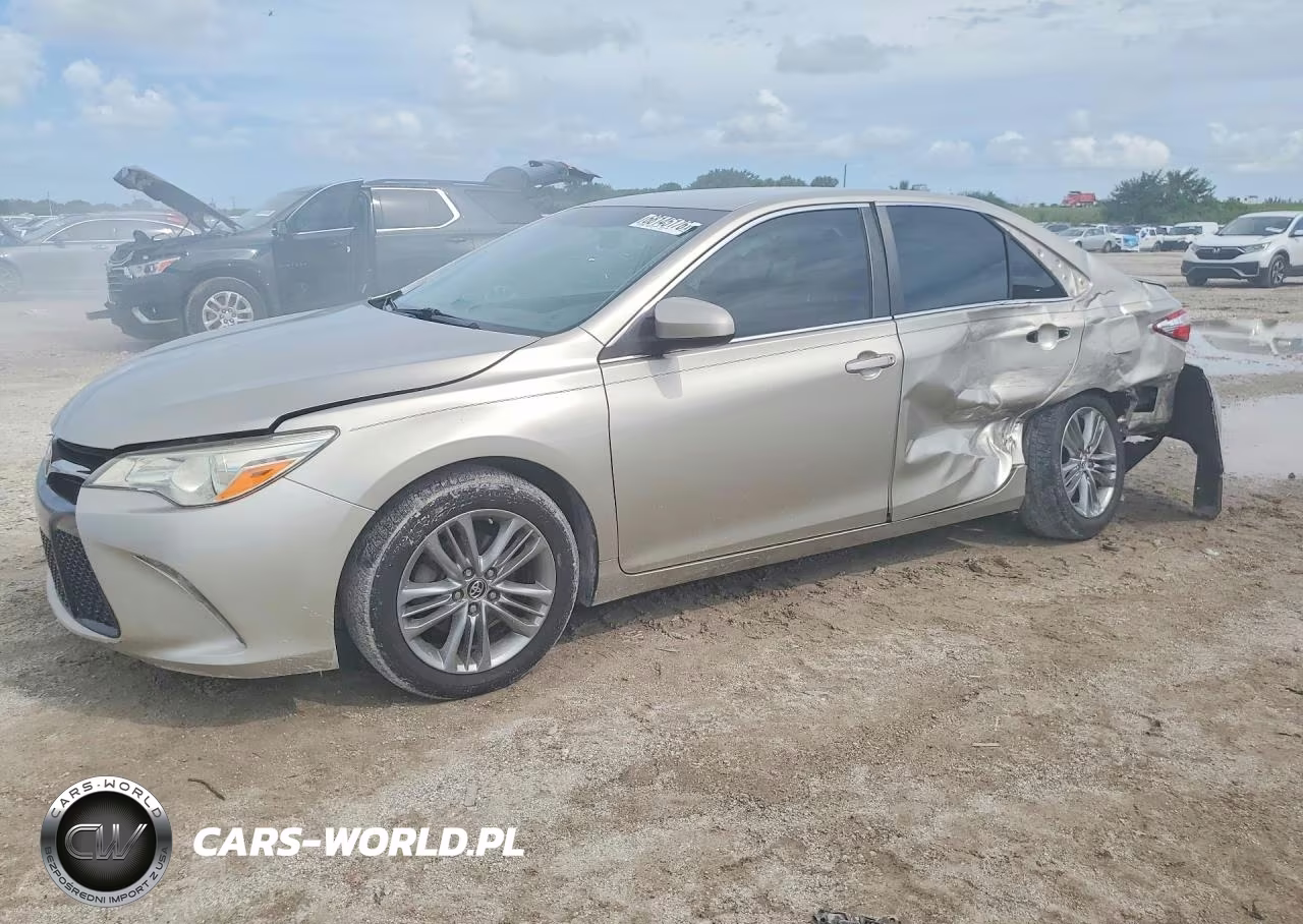 2016 Toyota Camry Se VIN:4T1BF1FK9GU999044 - 1