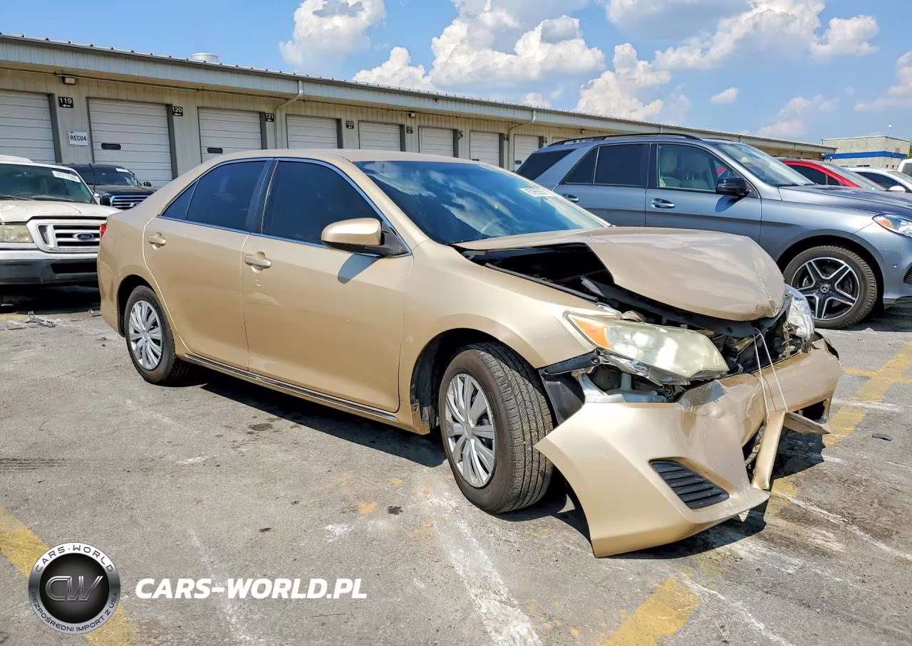 2012 Toyota Camry Le VIN:4T1BF1FK2CU074339 - 4