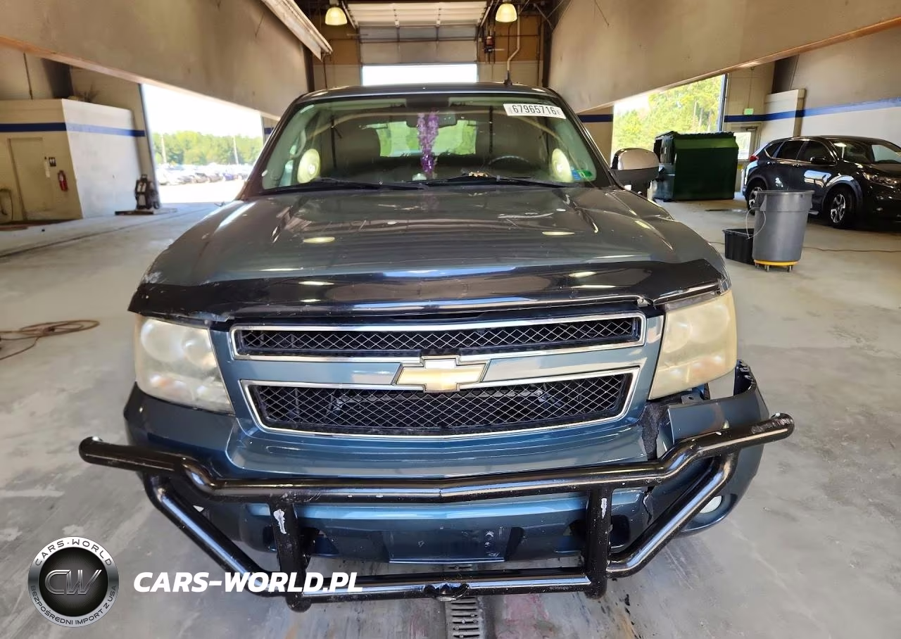 2010 Chevrolet Avalanche Lt VIN:3GNVKFE09AG162371 - 5
