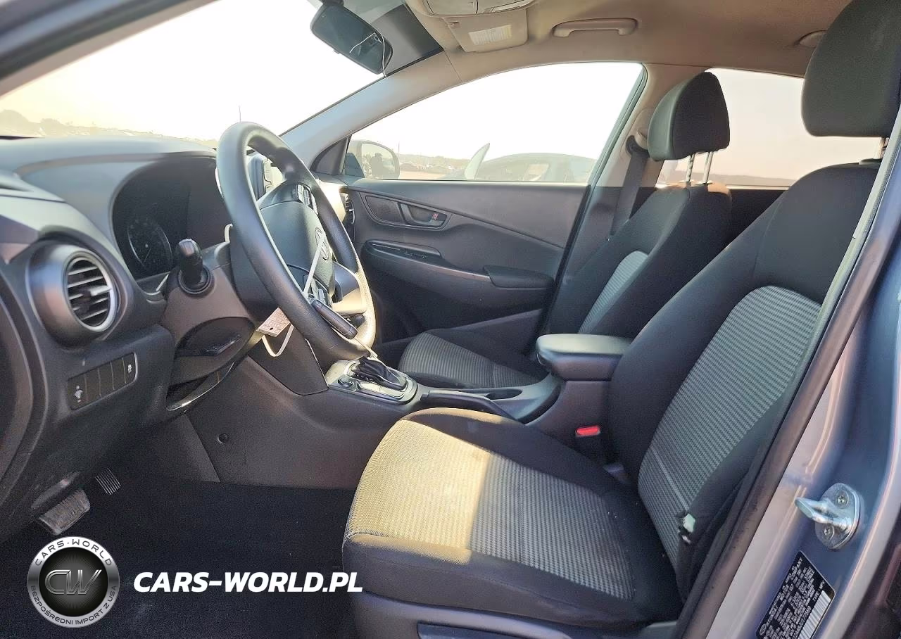 2018 Hyundai Kona Se VIN:KM8K12AA8JU177569 - 7