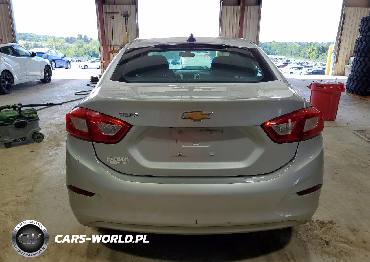 2017 Chevrolet Cruze Ls VIN:1G1BC5SM0H7169265 - 6