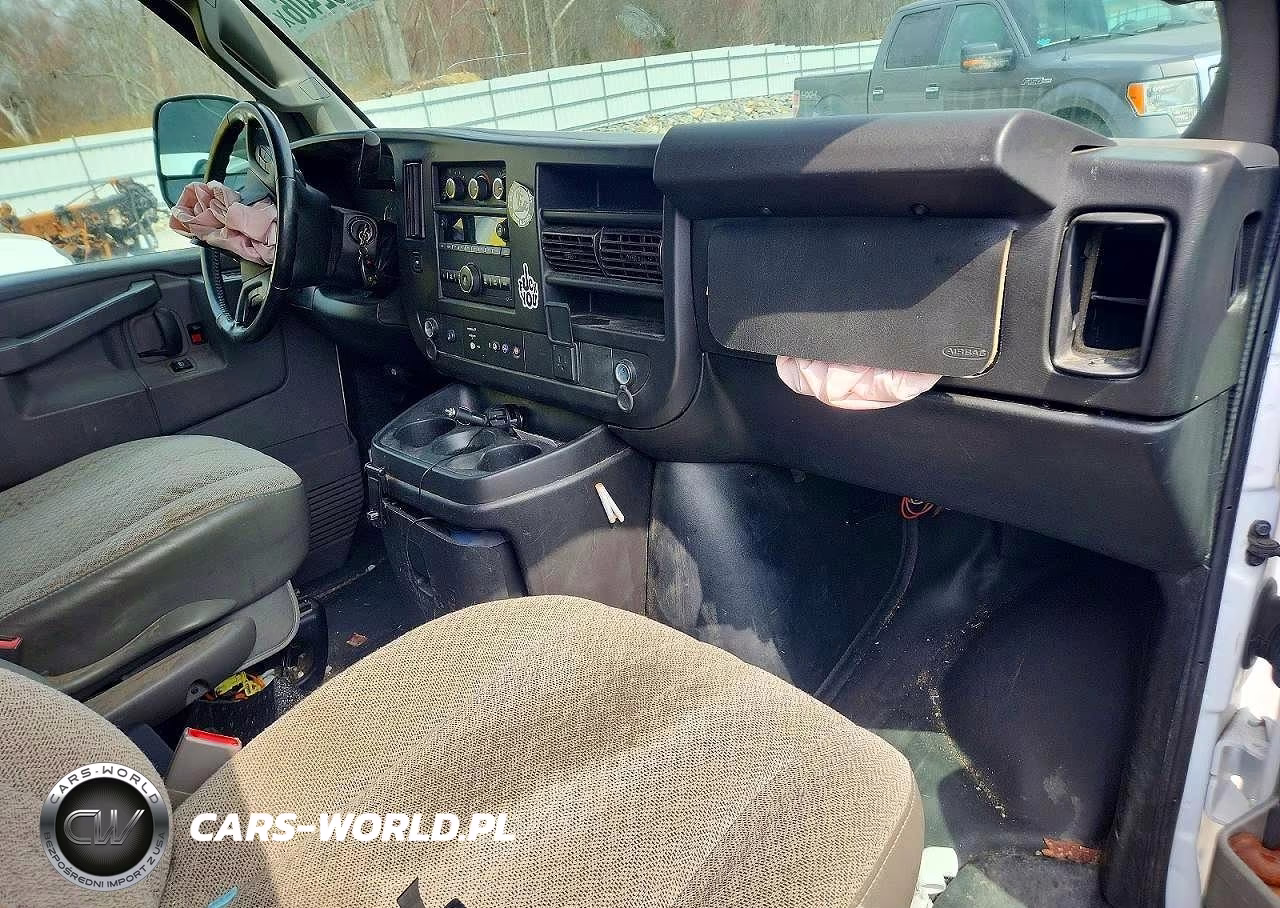 2020 Chevrolet Express Utility - Service Truck VIN:1GB0GRFG9L1272229 - 8