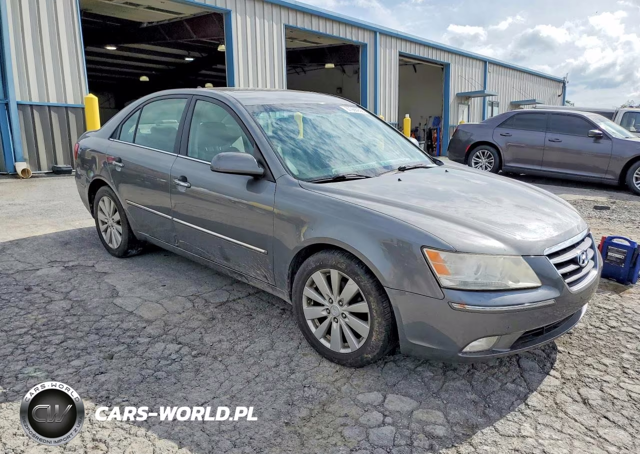 2010 Hyundai Sonata Limited V6 VIN:5NPEU4AF1AH577855 - 4