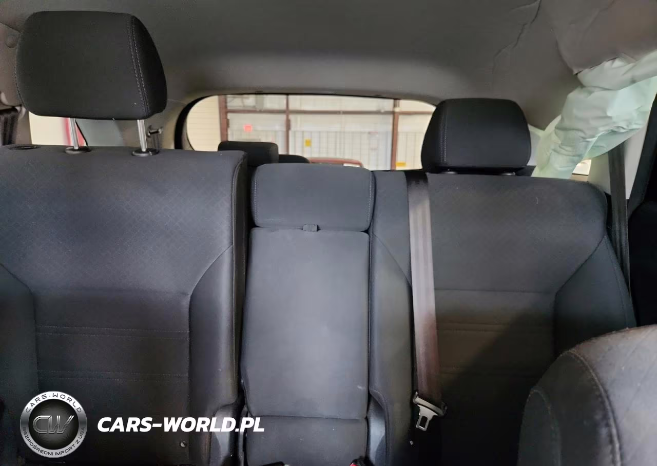2020 Kia Sorento L VIN:5XYPG4A32LG692044 - 10