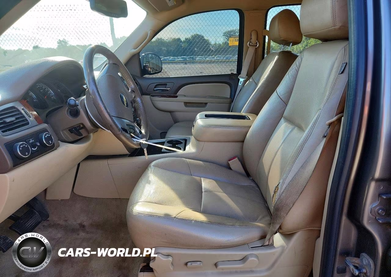 2011 Chevrolet Tahoe K1500 Ls VIN:1GNSKAE00BR237059 - 7