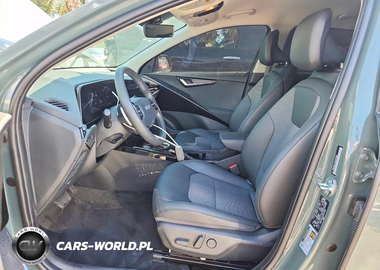 2025 Kia Niro Wind VIN:KNDCR3L10S5144288 - 7
