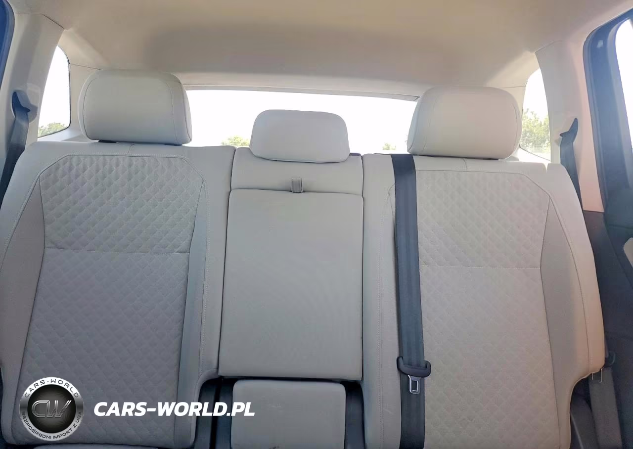 2020 Volkswagen Tiguan S VIN:3VV0B7AX2LM172502 - 10