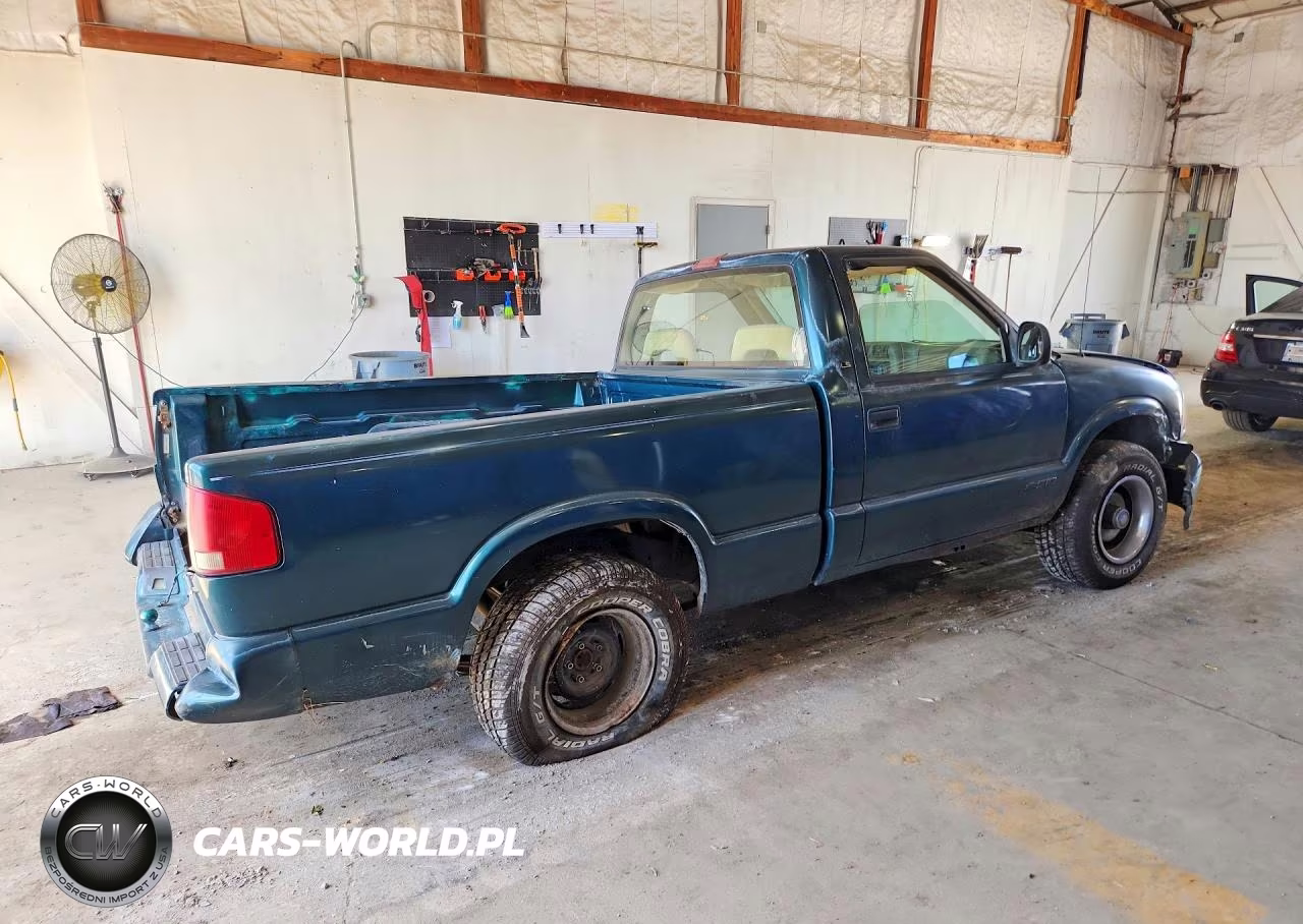 1997 Chevrolet S Truck S10 VIN:1GCCS1441VK225758 - 3
