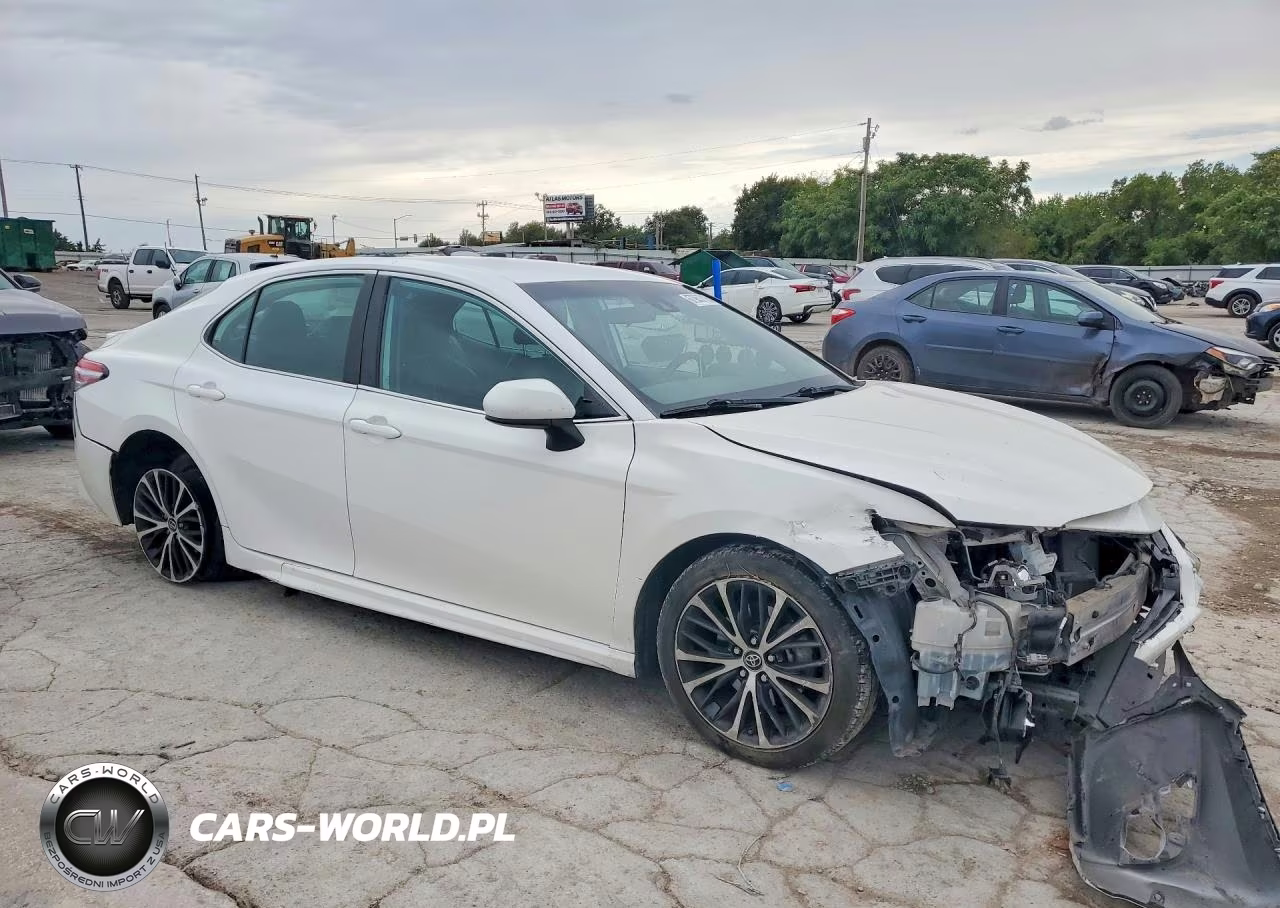 2020 Toyota Camry Se VIN:4T1G11AK5LU897147 - 4